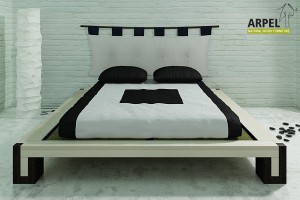 Two-coloured Bali bed with tatami